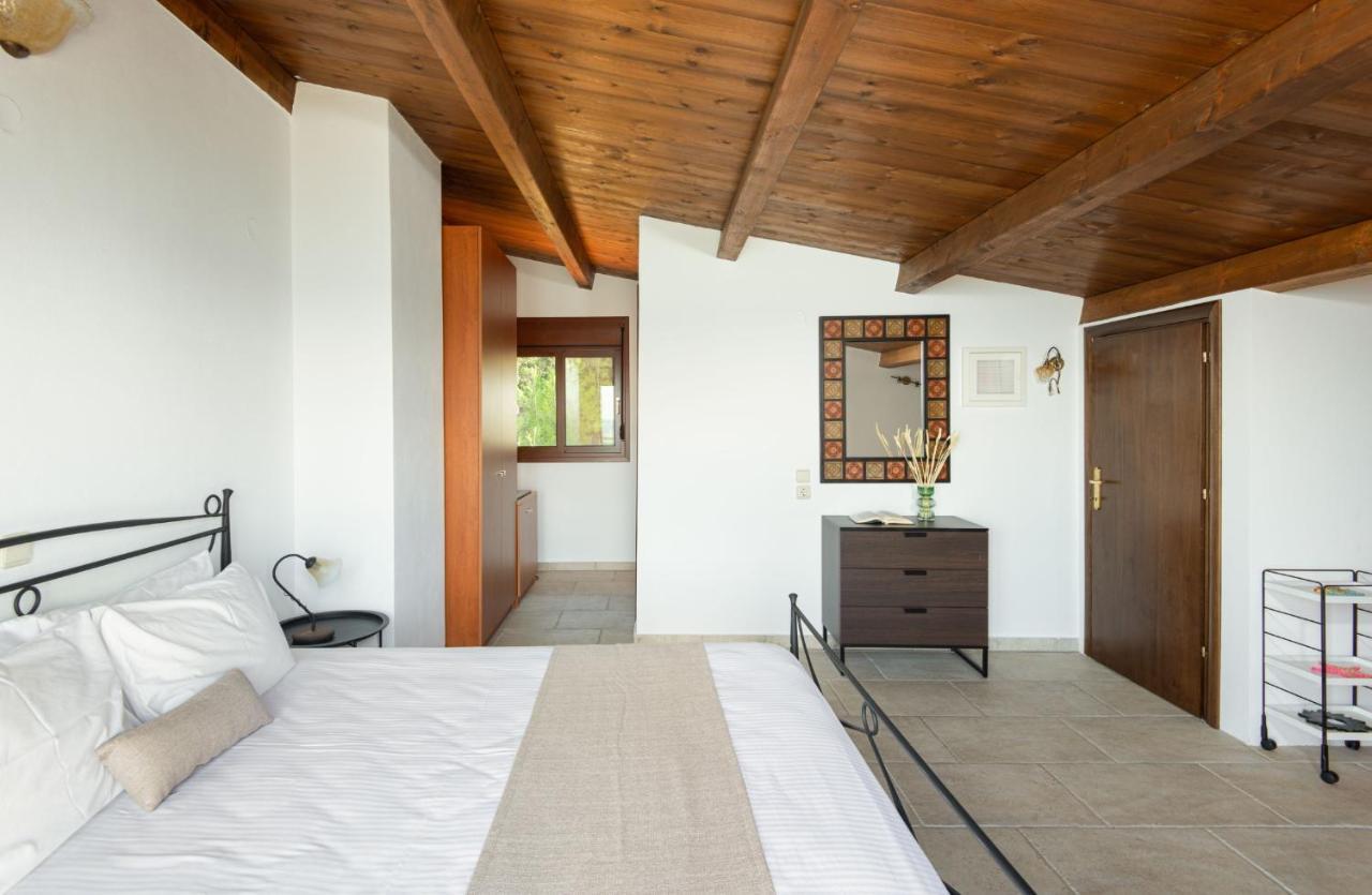 Seagrove, Beachfront Villa In Possidi #Feelslikehome Σκάλα Φούρκας Εξωτερικό φωτογραφία